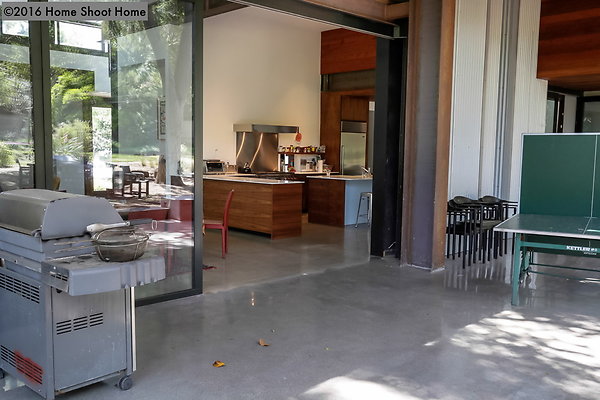 64patio-to-interior