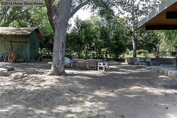 67backyard-side-view
