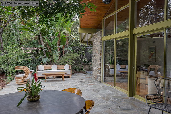 43-Back-Patio-Continued-Reverse