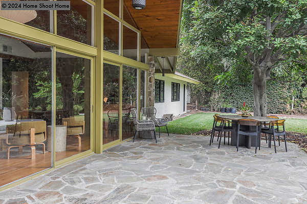 41-Back-Patio-Reverse