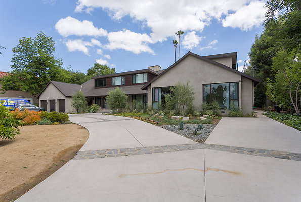 eastwestlocationsincIMG-01340
