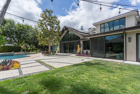 eastwestlocationsincIMG-11219