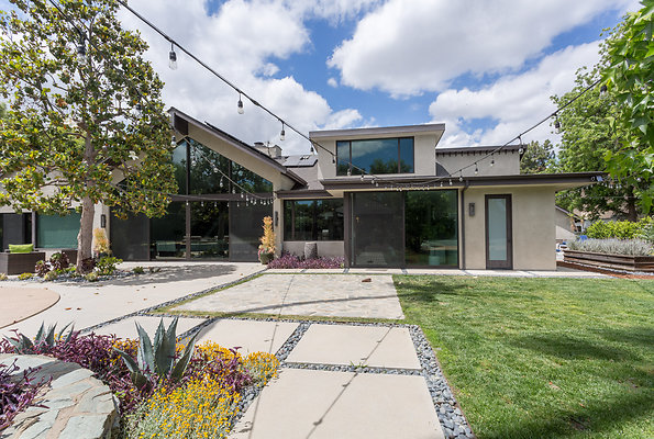 eastwestlocationsincIMG-11157