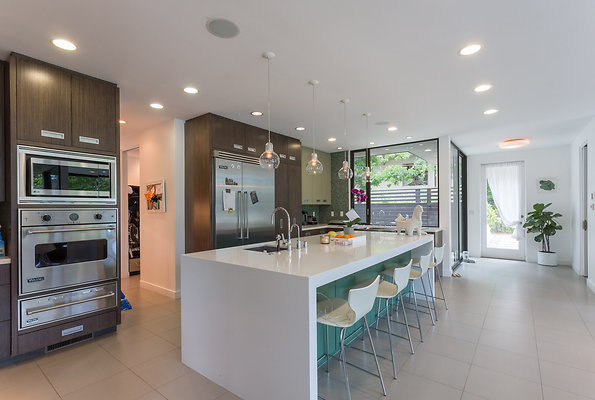 eastwestlocationsincIMG-03640