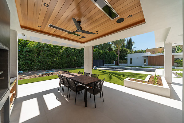 13828 patio 2