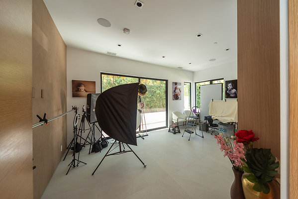 13828 studio 1