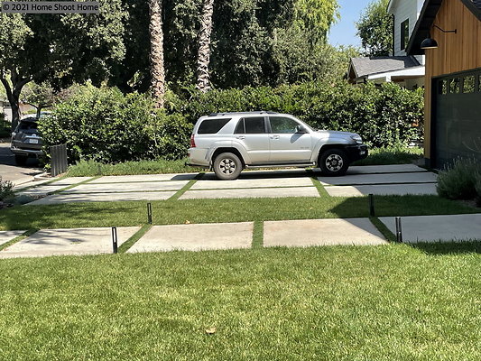 85front-lawn-side-view-reverse