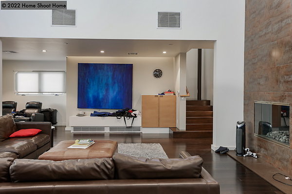 10family-room-alt