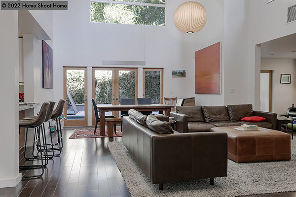08family-room