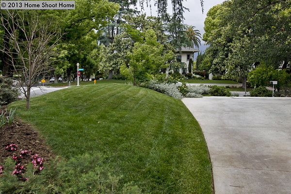 57front-lawn-reverse