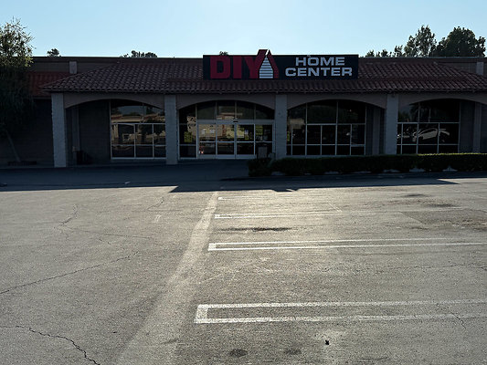 DIY-Home Ctr Simi Valley