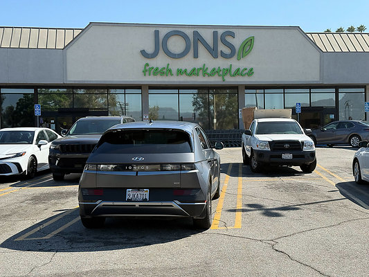 Jons Market - Glendale