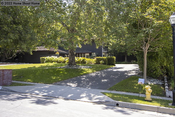 68view-from-street