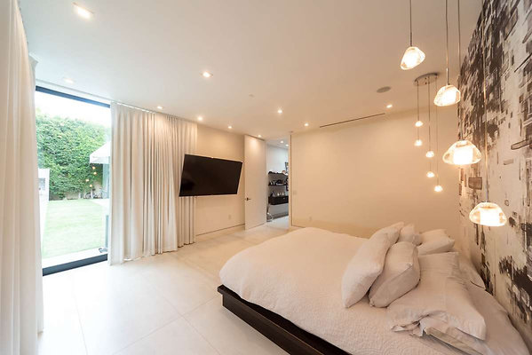 12762 bed 4