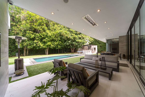 12762 patio 1