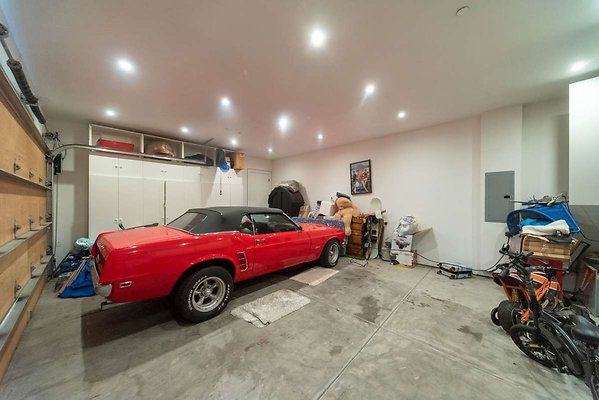 12762 garage 2