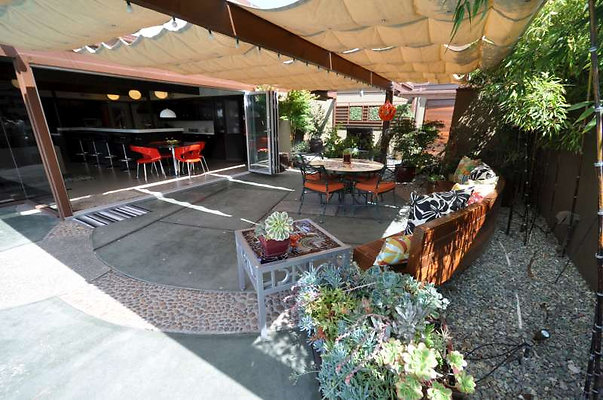 9103 patio 1