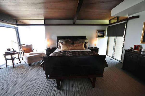 9103 bed 1