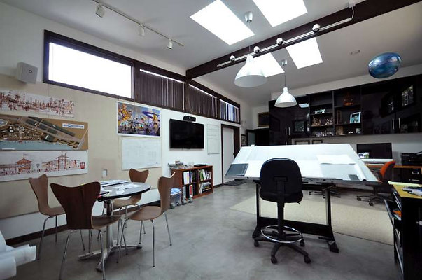 9103 studio 3