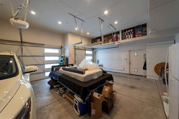 12127 garage 2