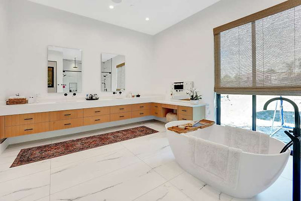 12057 bath 4
