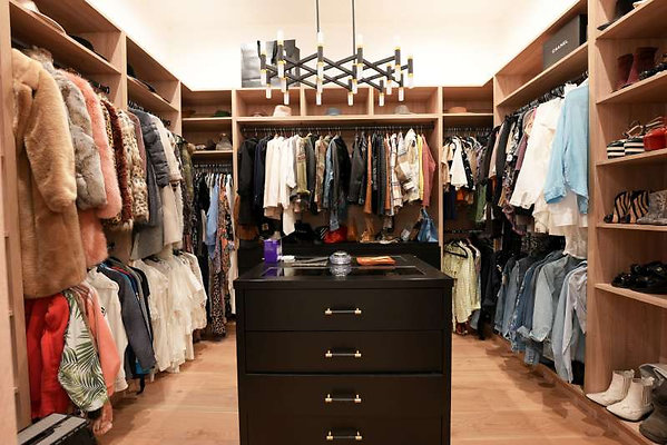 12057 closet 2