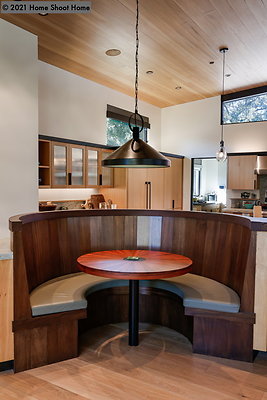 31breakfast-nook-alt