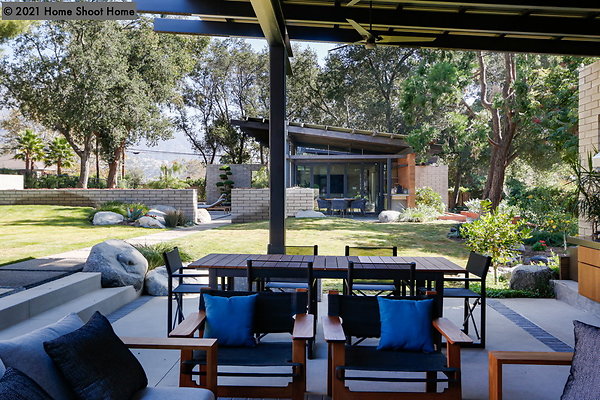 80barbecue-lounge-area-alt
