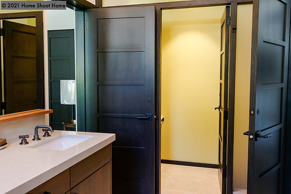 62bathroom3-reverse