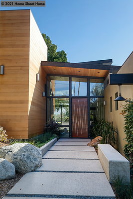 03front-door-alt