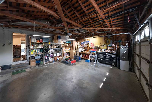 11460 garage 3