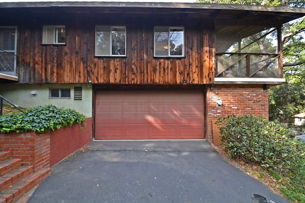 UNIVERSAL-A841-SCV-8