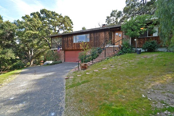 UNIVERSAL-A841-SCV-1